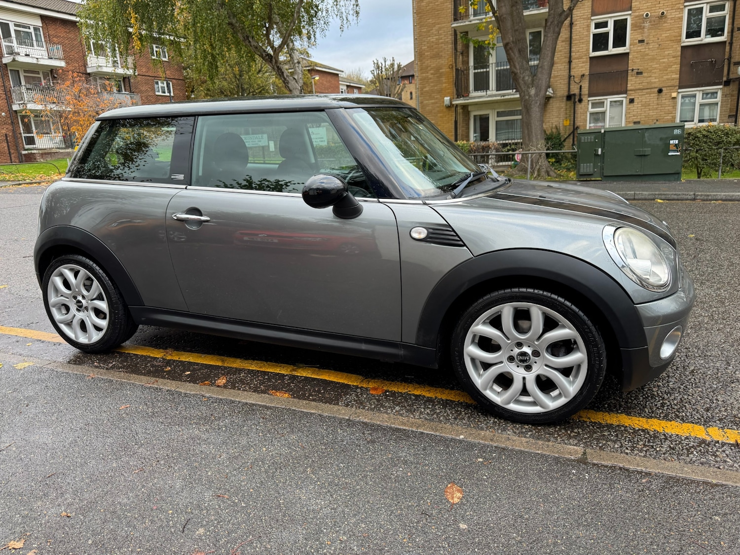 Used MINI Hatch 2010 for sale - 76319744: Photo 70