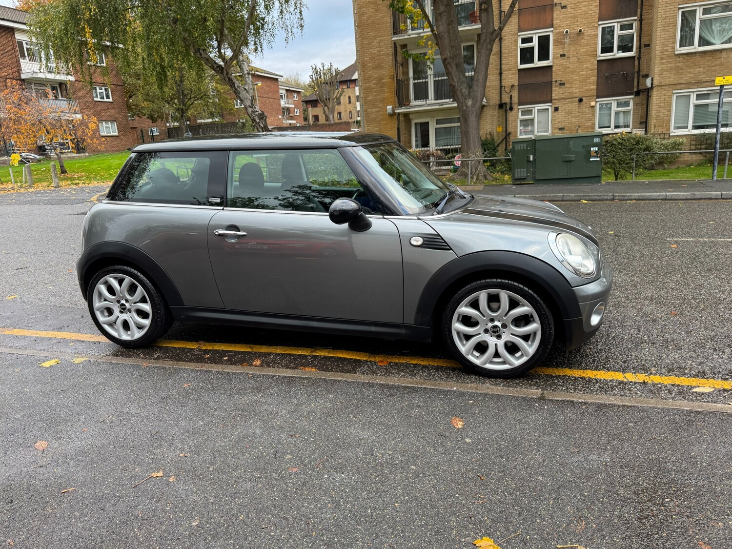 Used MINI Hatch 2010 for sale - 76319744: Photo 71