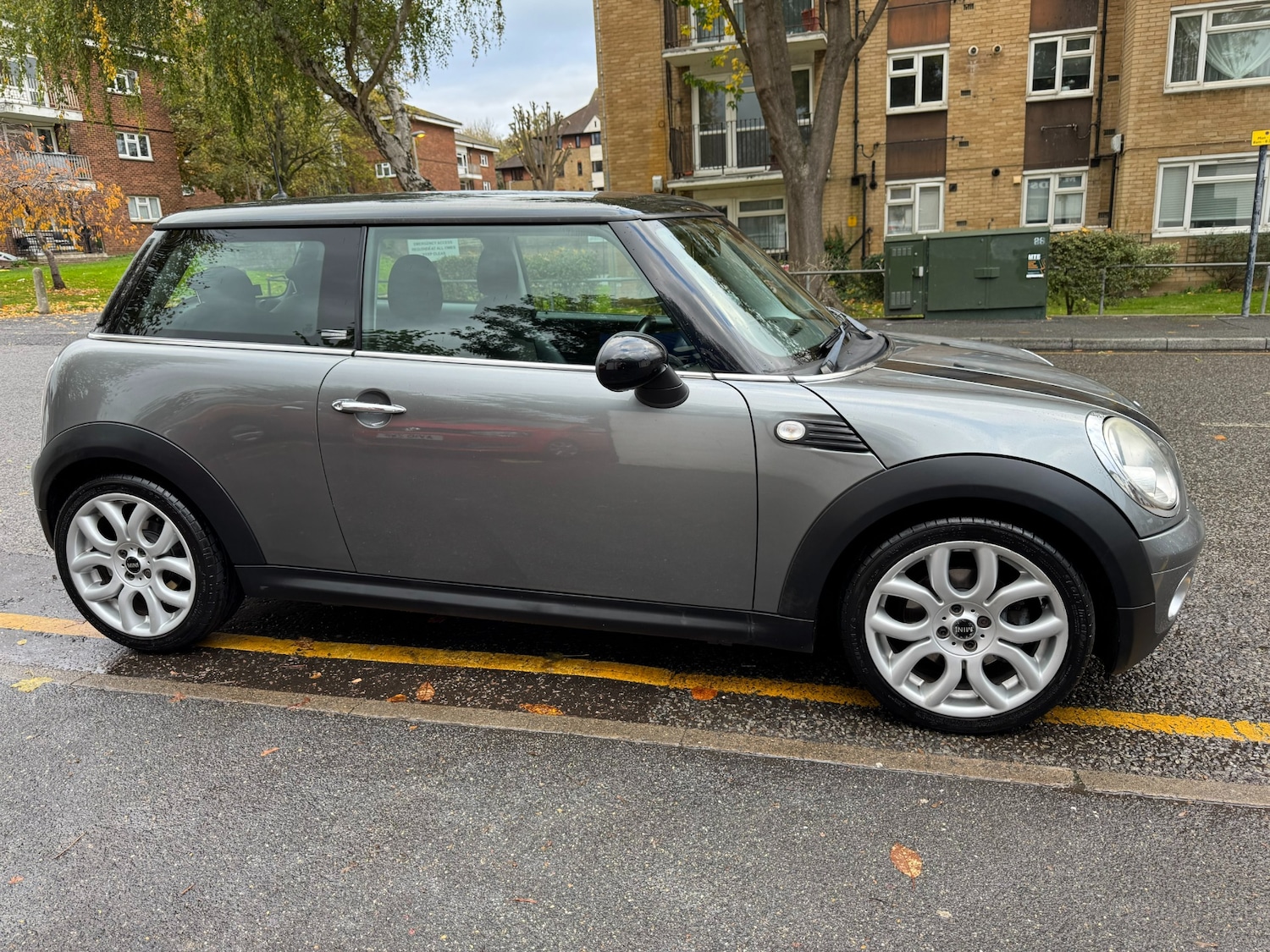 Used MINI Hatch 2010 for sale - 76319744: Photo 72