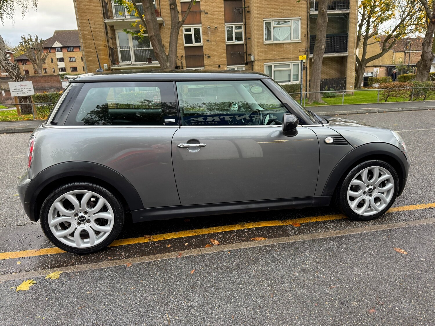 Used MINI Hatch 2010 for sale - 76319744: Photo 76