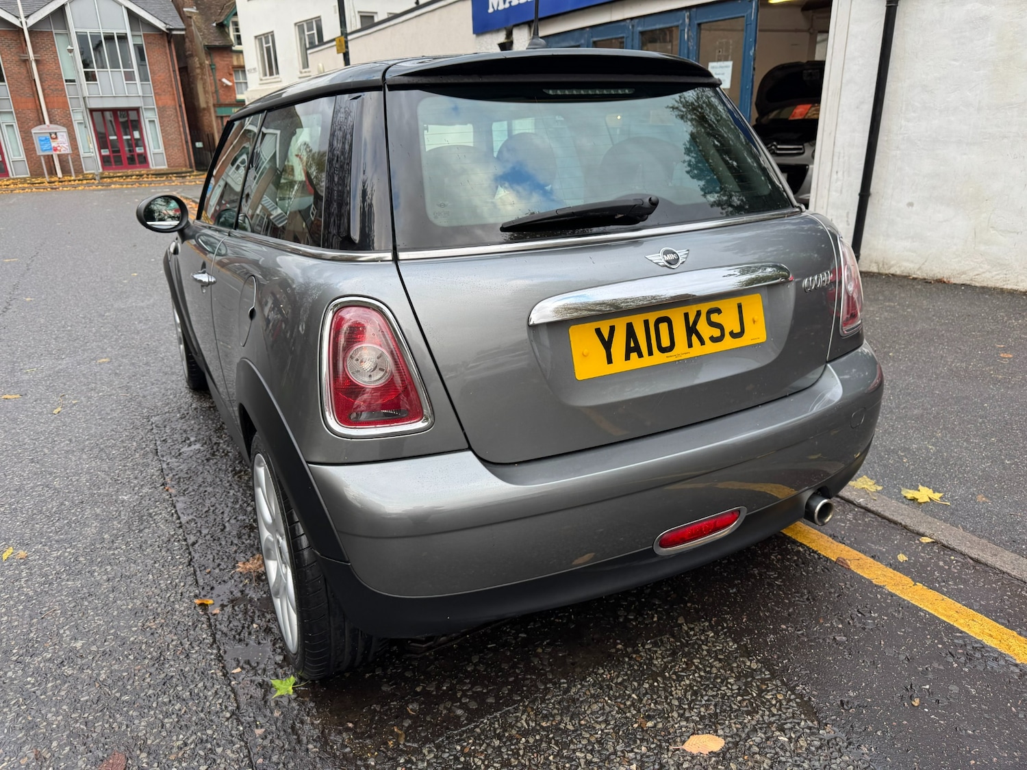 Used MINI Hatch 2010 for sale - 76319744: Photo 91