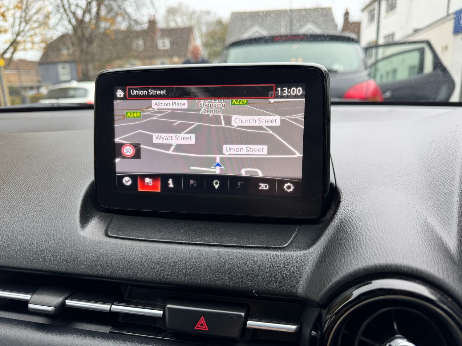 Used Mazda Mazda2 2018 for sale - 76421813: Photo 4