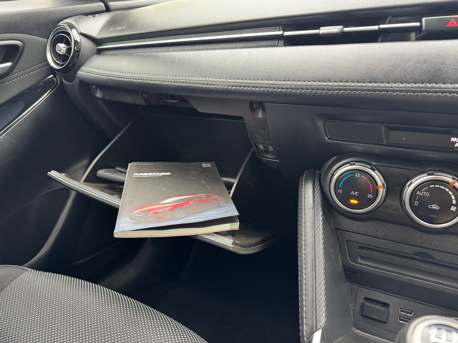 Used Mazda Mazda2 2018 for sale - 76421813: Photo 41