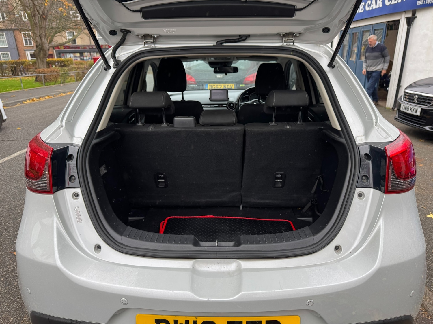 Used Mazda Mazda2 2018 for sale - 76421813: Photo 46