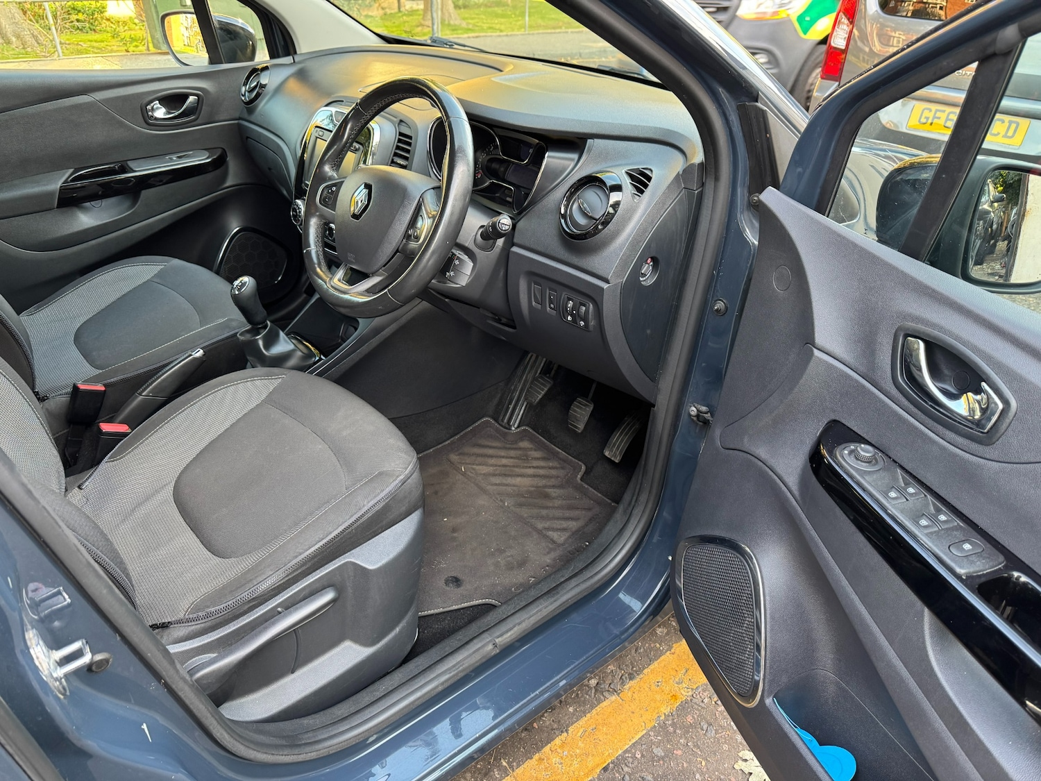 Used Renault Captur 2016 for sale - 76225151: Photo 16