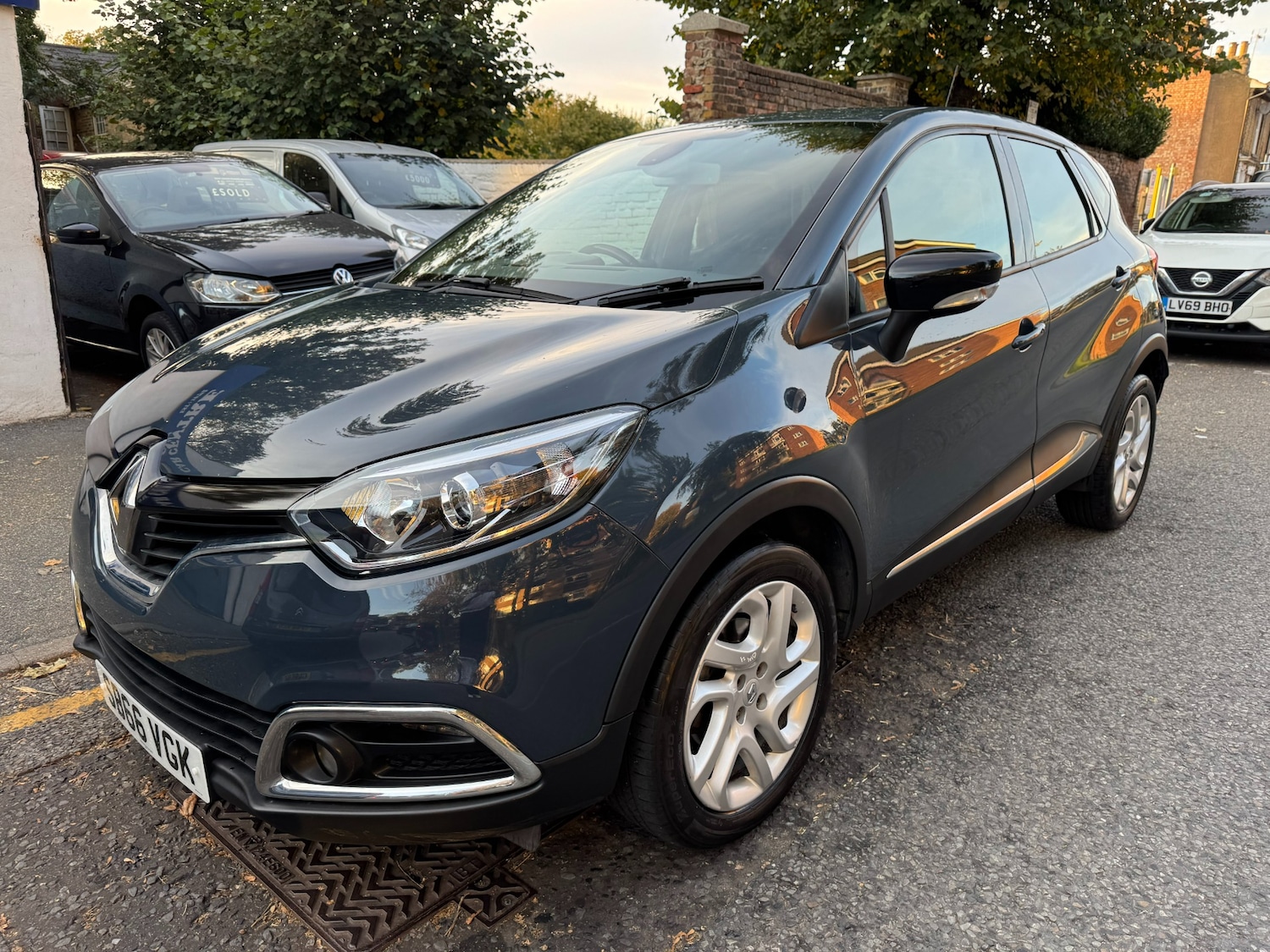 Used Renault Captur 2016 for sale - 76225151: Photo 3