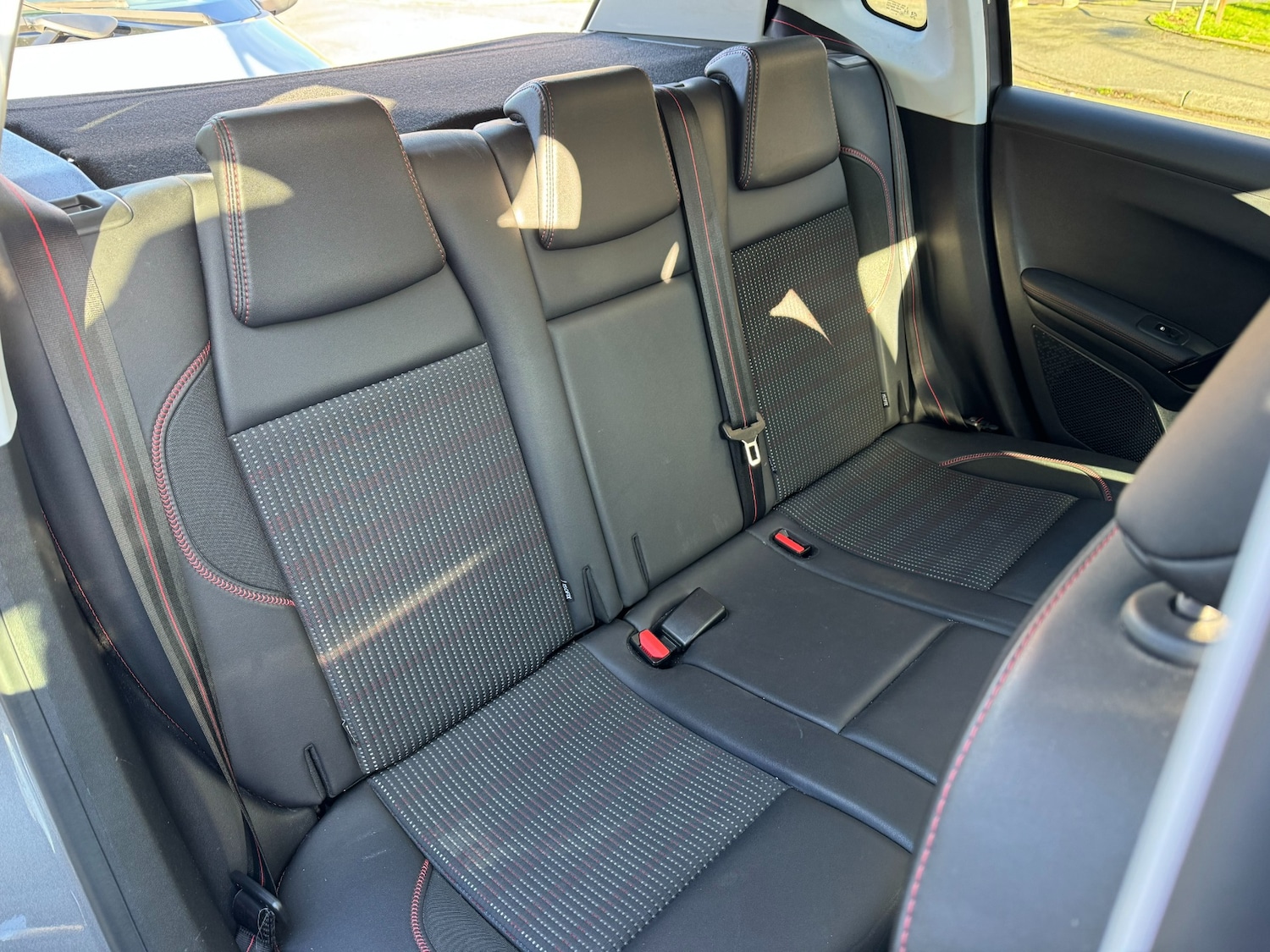 Used Peugeot 2008 2017 for sale - 77283387: Photo 18