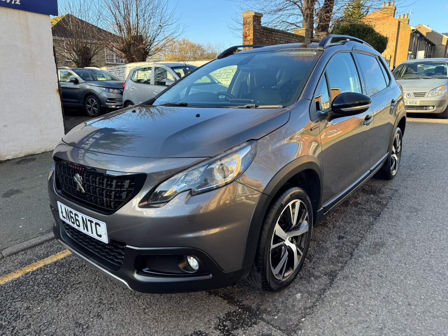 Used Peugeot 2008 2017 for sale - 77283387: Photo 31