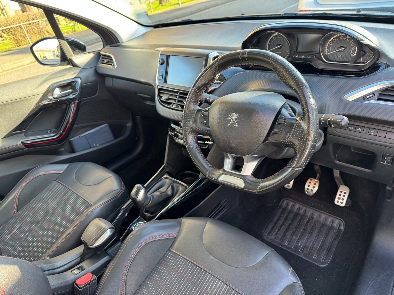 Used Peugeot 2008 2017 for sale - 77283387: Photo 46