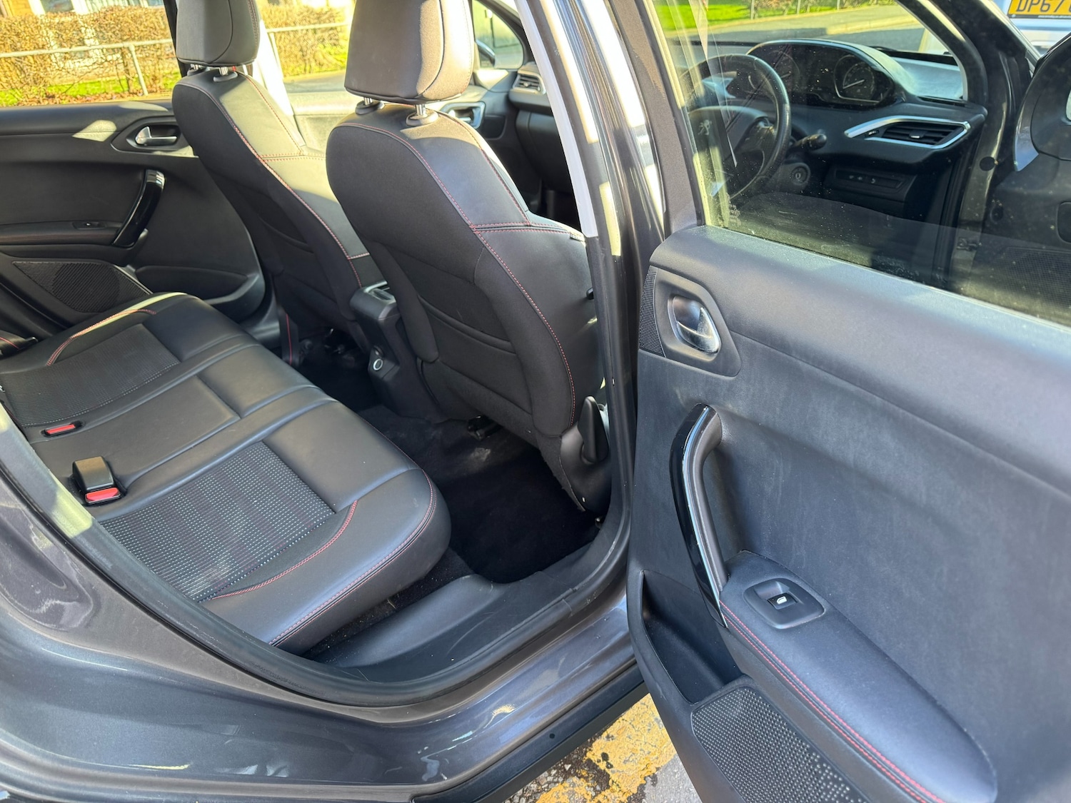 Used Peugeot 2008 2017 for sale - 77283387: Photo 47