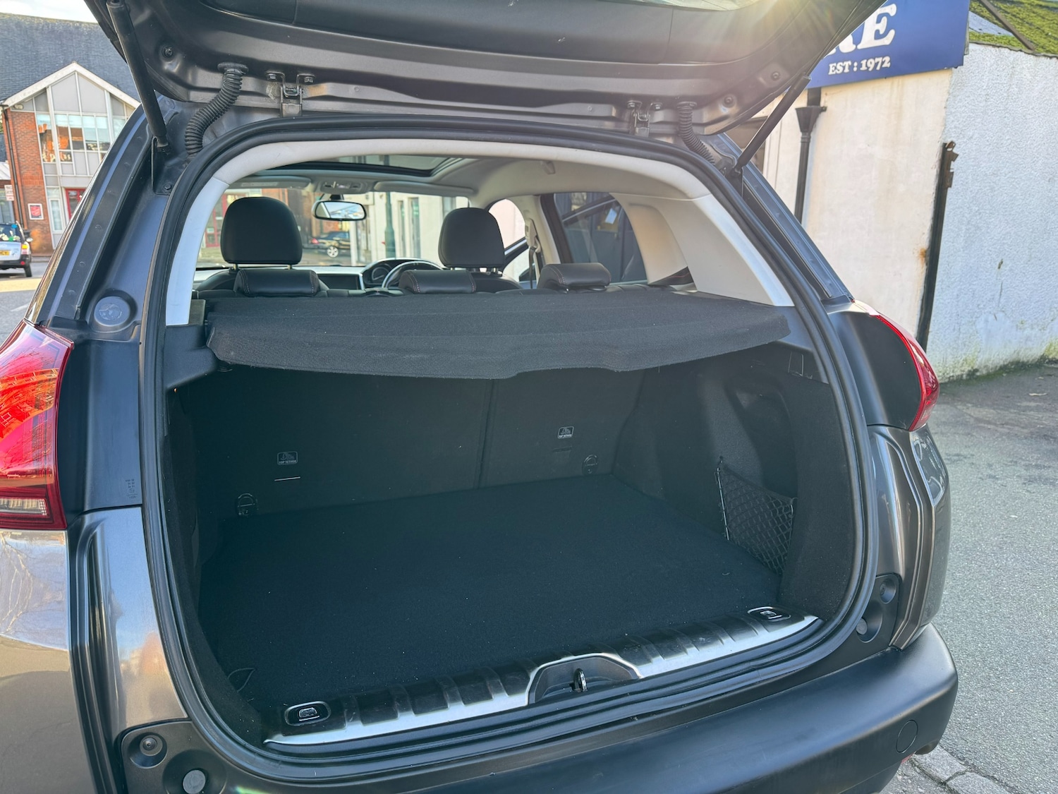 Used Peugeot 2008 2017 for sale - 77283387: Photo 50