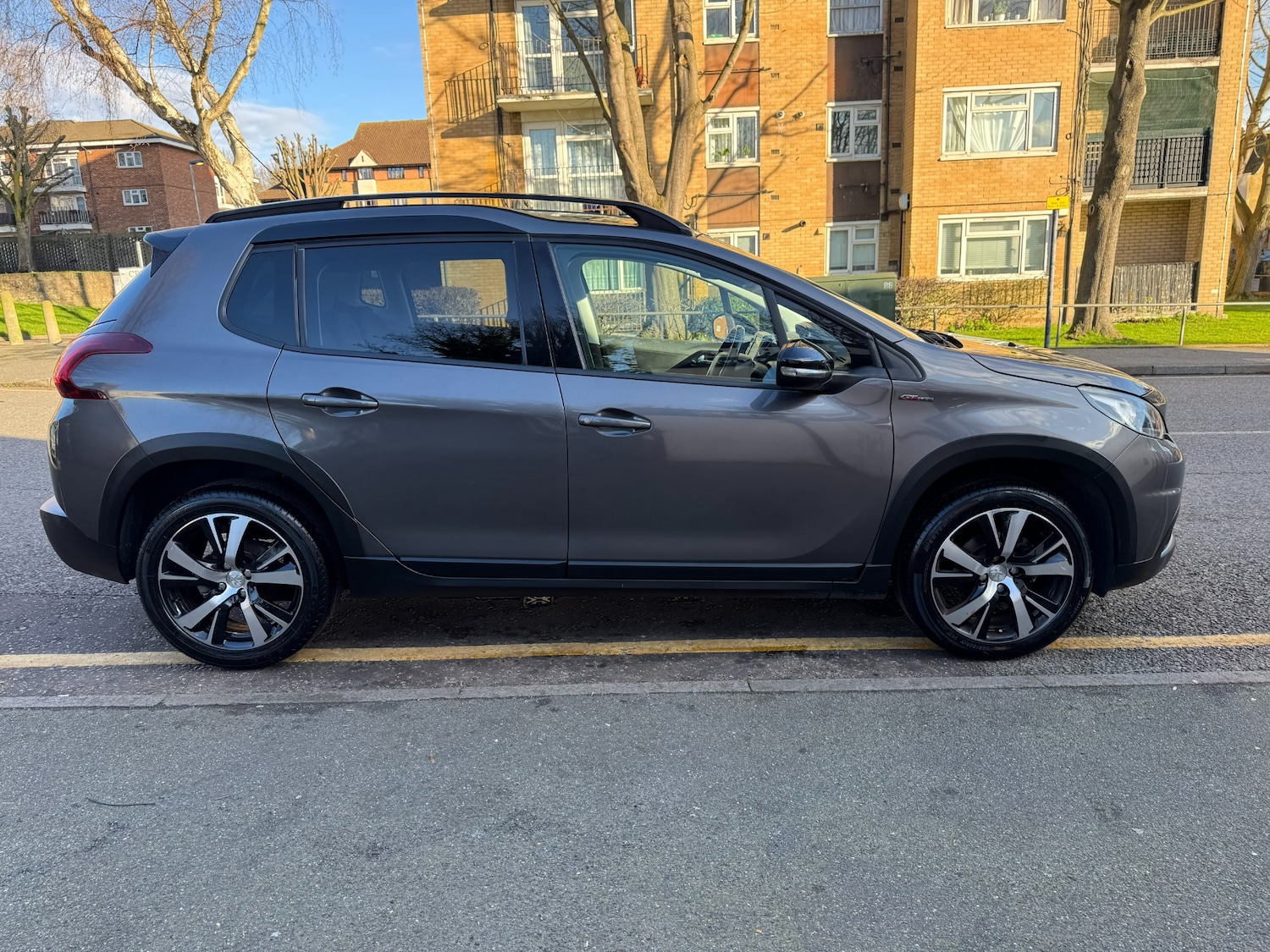 Used Peugeot 2008 2017 for sale - 77283387: Photo 70