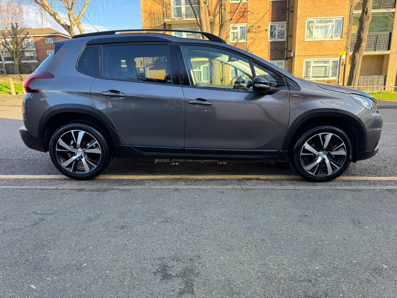 Used Peugeot 2008 2017 for sale - 77283387: Photo 72