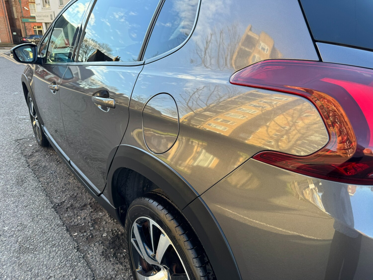 Used Peugeot 2008 2017 for sale - 77283387: Photo 85