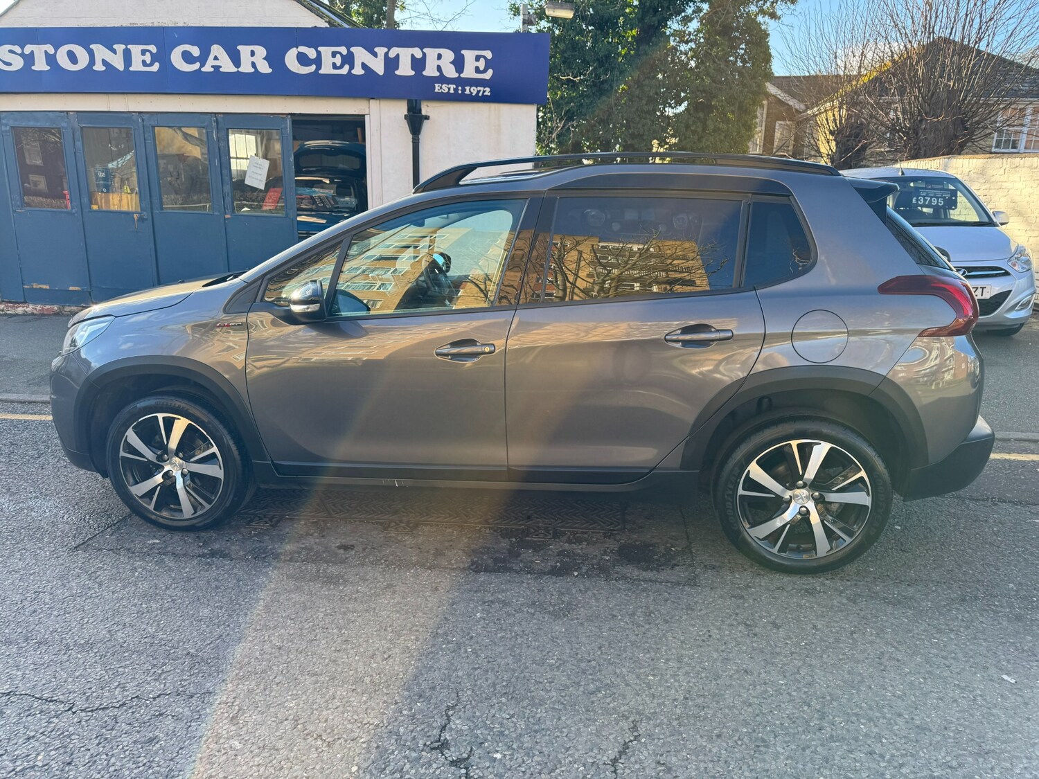 Used Peugeot 2008 2017 for sale - 77283387: Photo 90