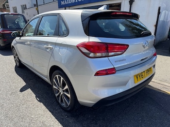 Used Hyundai i30 2017 for sale - 78131369: Photo