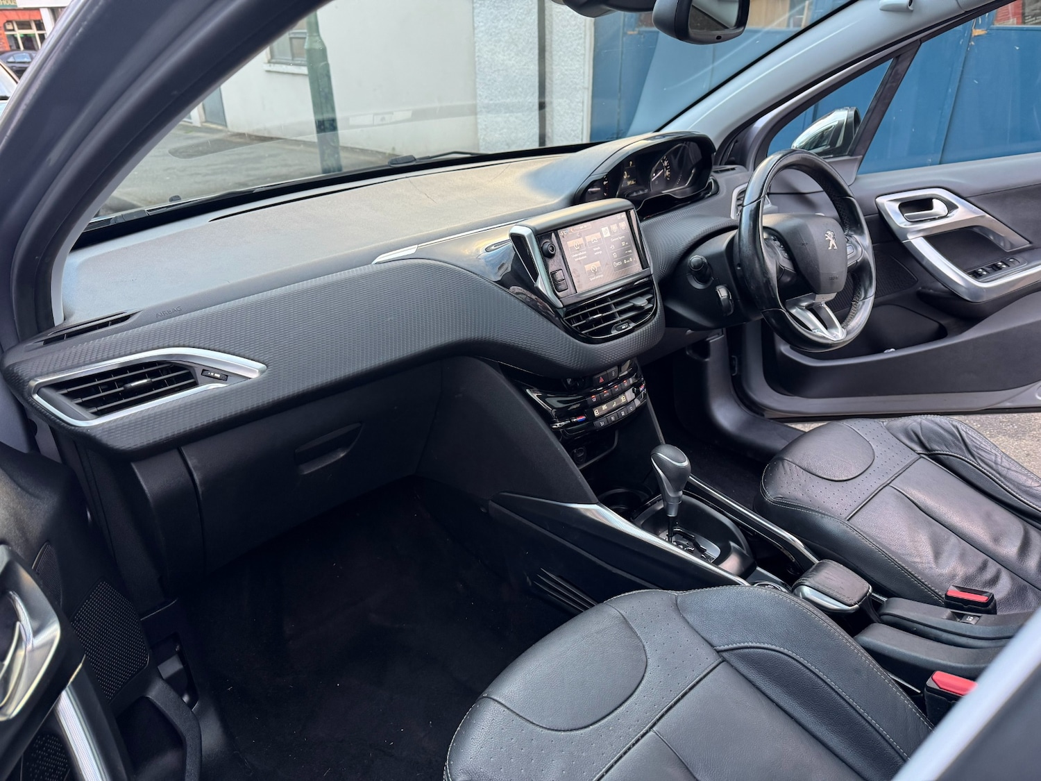 Used Peugeot 2008 2016 for sale - 77233832: Photo 23