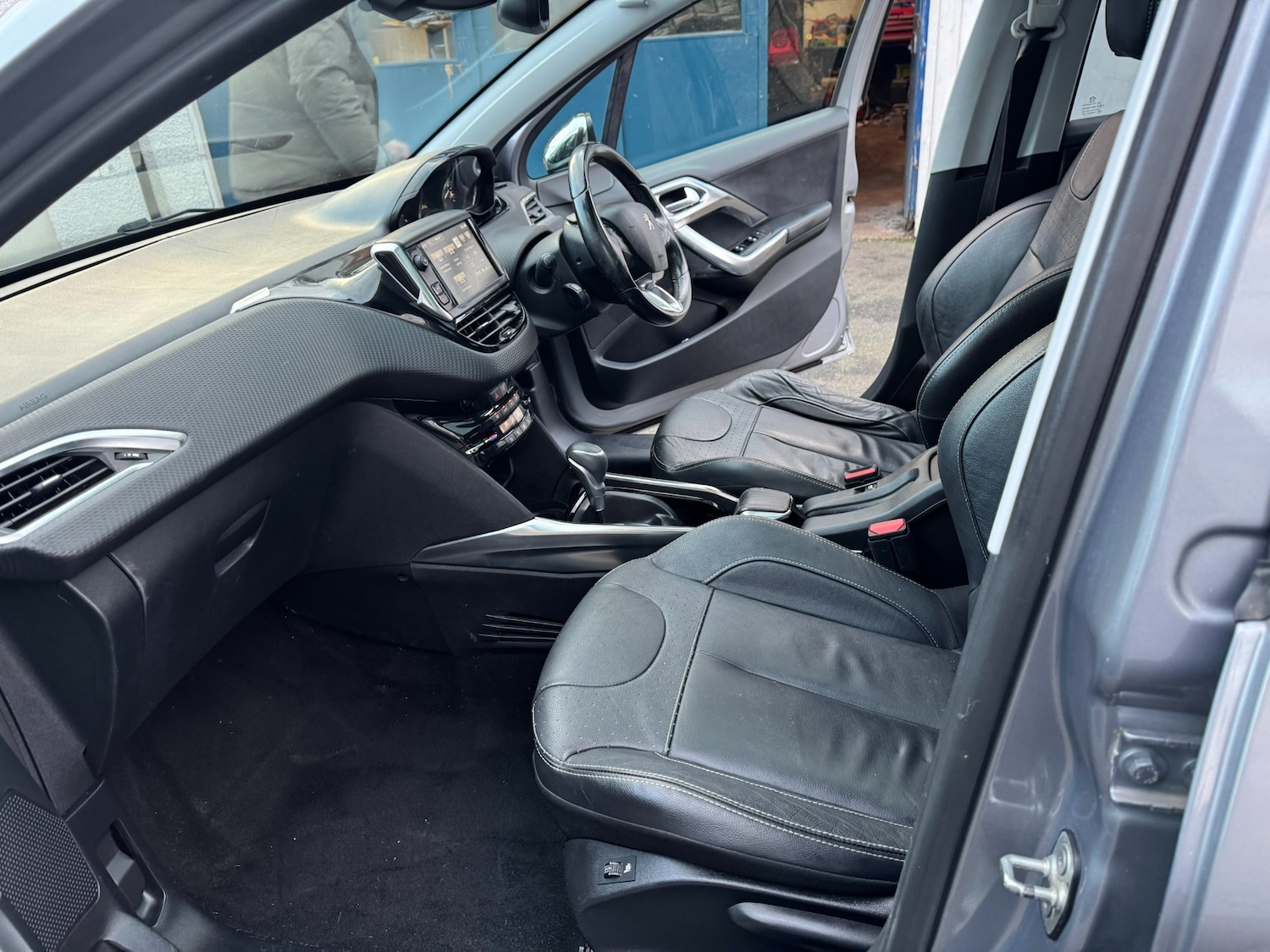 Used Peugeot 2008 2016 for sale - 77233832: Photo 44