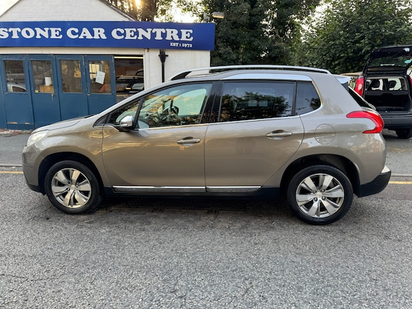 Used Peugeot 2008 2014 for sale - 76104846: Photo 12