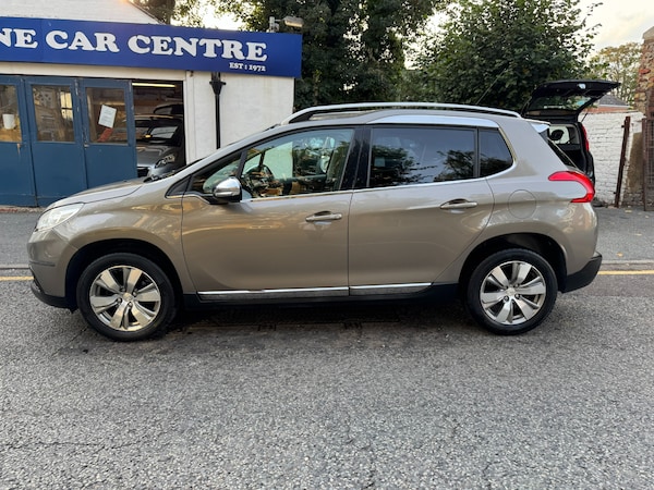 Used Peugeot 2008 2014 for sale - 76104846: Photo 19