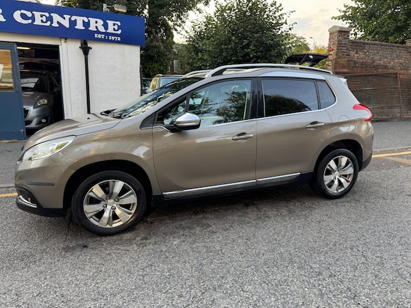Used Peugeot 2008 2014 for sale - 76104846: Photo 20