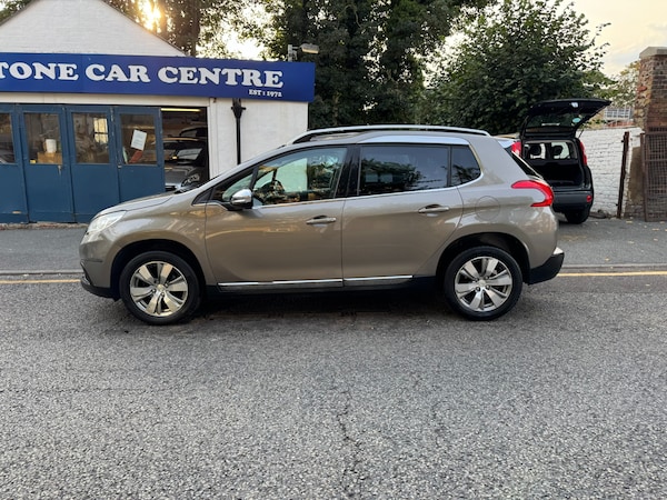 Used Peugeot 2008 2014 for sale - 76104846: Photo 24