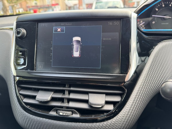 Used Peugeot 2008 2014 for sale - 76104846: Photo 28