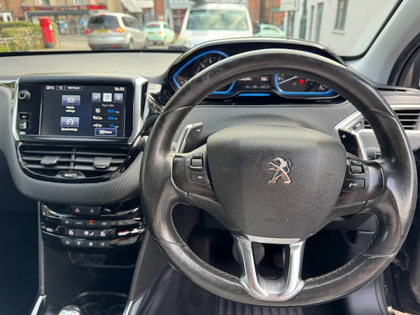 Used Peugeot 2008 2014 for sale - 76104846: Photo 7