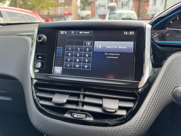 Used Peugeot 2008 2014 for sale - 76104846: Photo 9