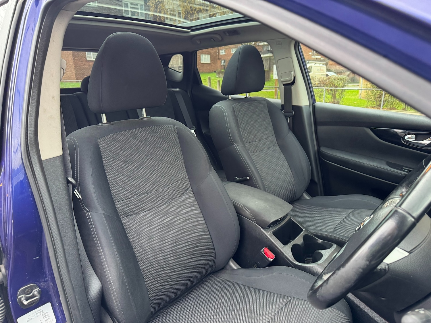 Used Nissan Qashqai 2015 for sale - 76845078: Photo 18