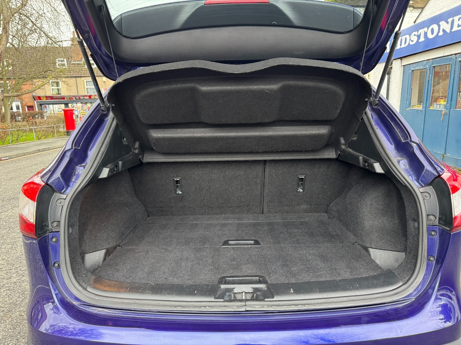 Used Nissan Qashqai 2015 for sale - 76845078: Photo 20