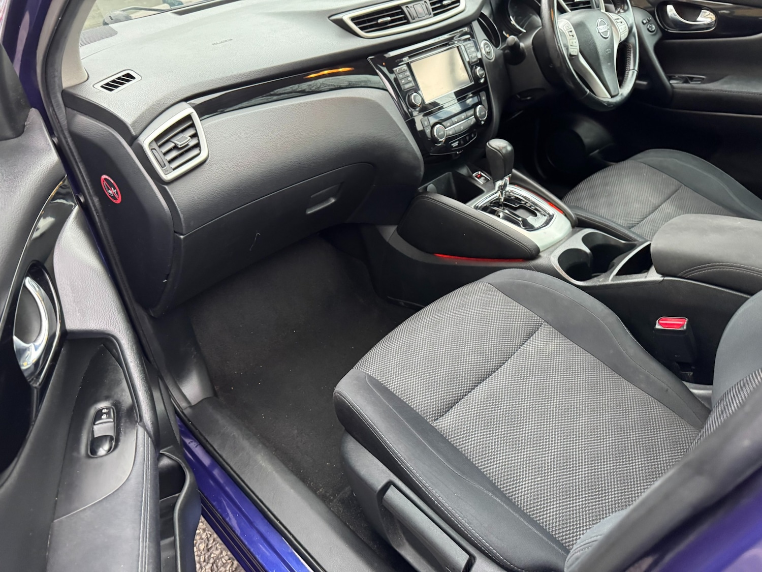 Used Nissan Qashqai 2015 for sale - 76845078: Photo 50