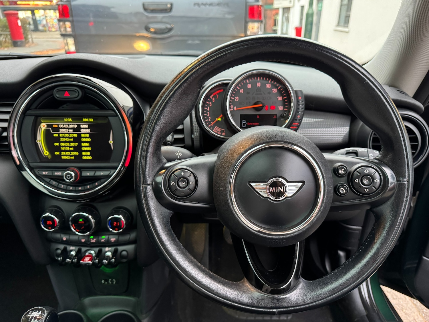 Used MINI Hatch 2014 for sale - 76299202: Photo 16