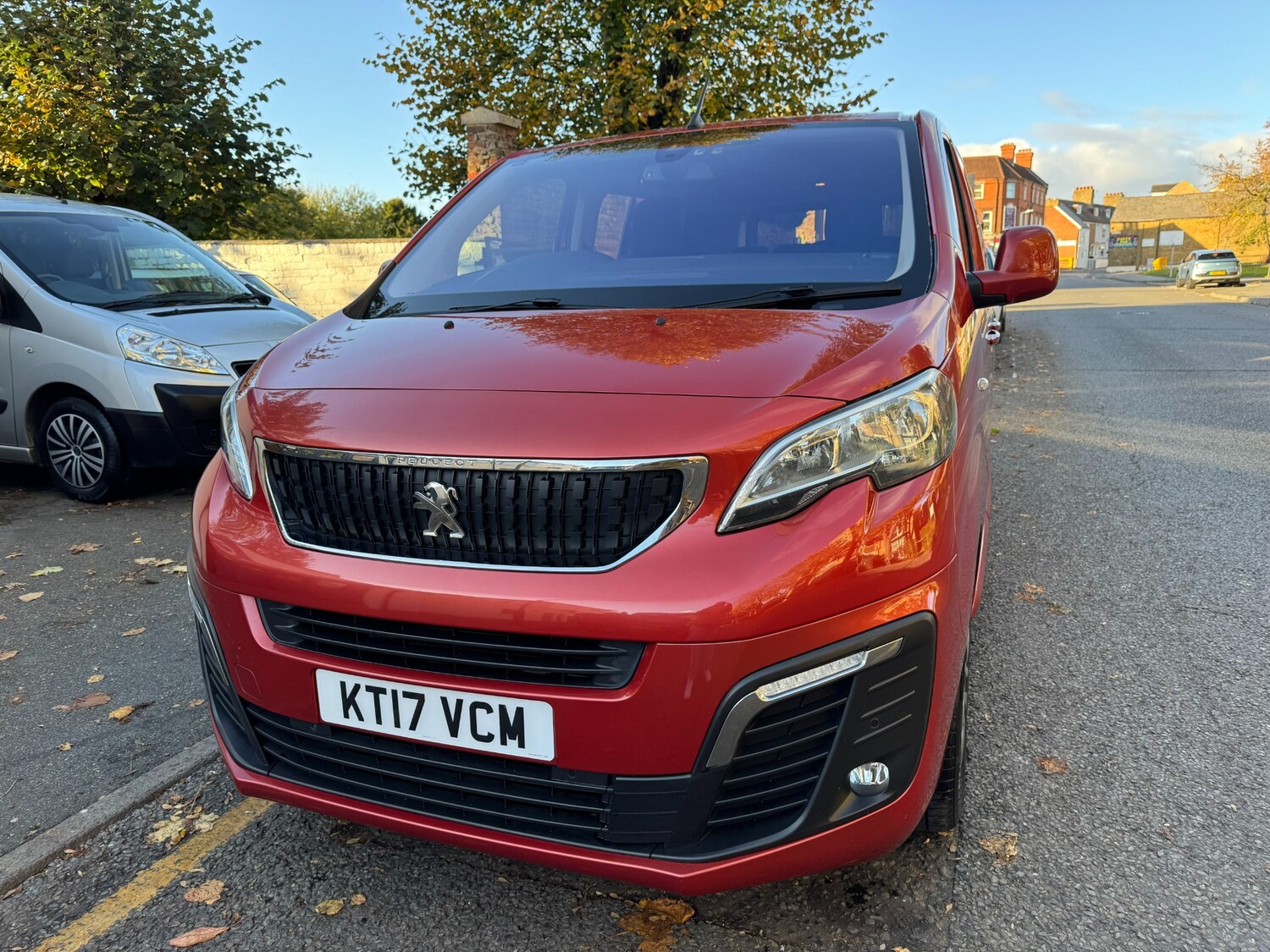 Used Peugeot Traveller 2017 for sale - 76249337: Photo 32