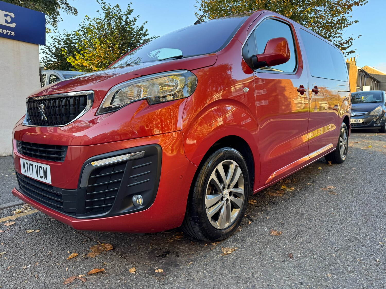 Used Peugeot Traveller 2017 for sale - 76249337: Photo 36