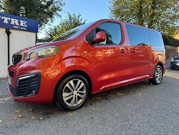 Used Peugeot Traveller 2017 for sale - 76249337: Photo