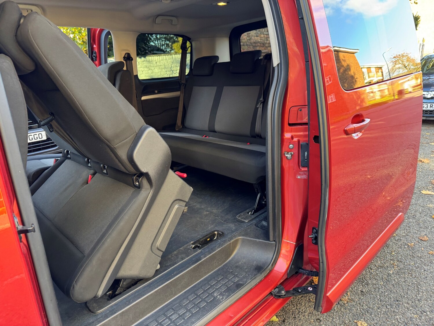 Used Peugeot Traveller 2017 for sale - 76249337: Photo 58