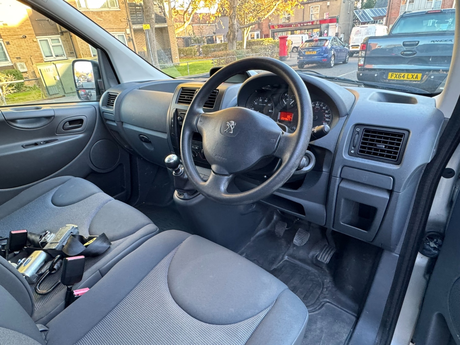 Used Peugeot Expert Tepee 2014 for sale - 76367043: Photo 15