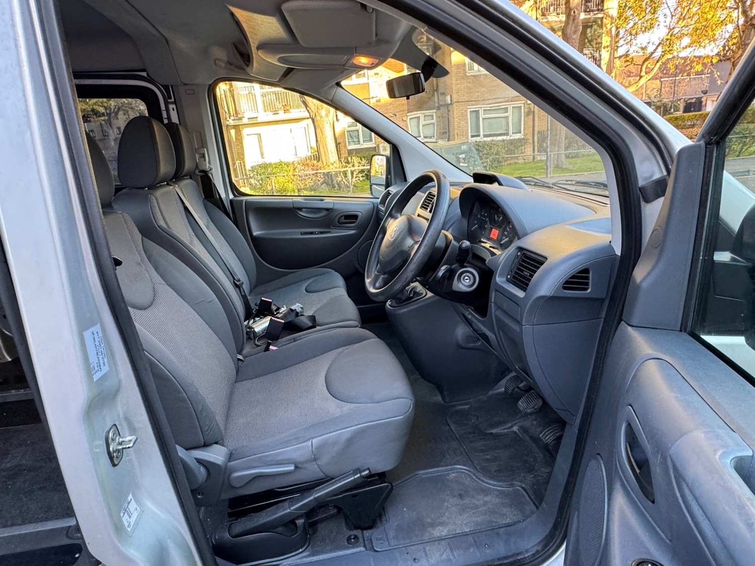 Used Peugeot Expert Tepee 2014 for sale - 76367043: Photo 45