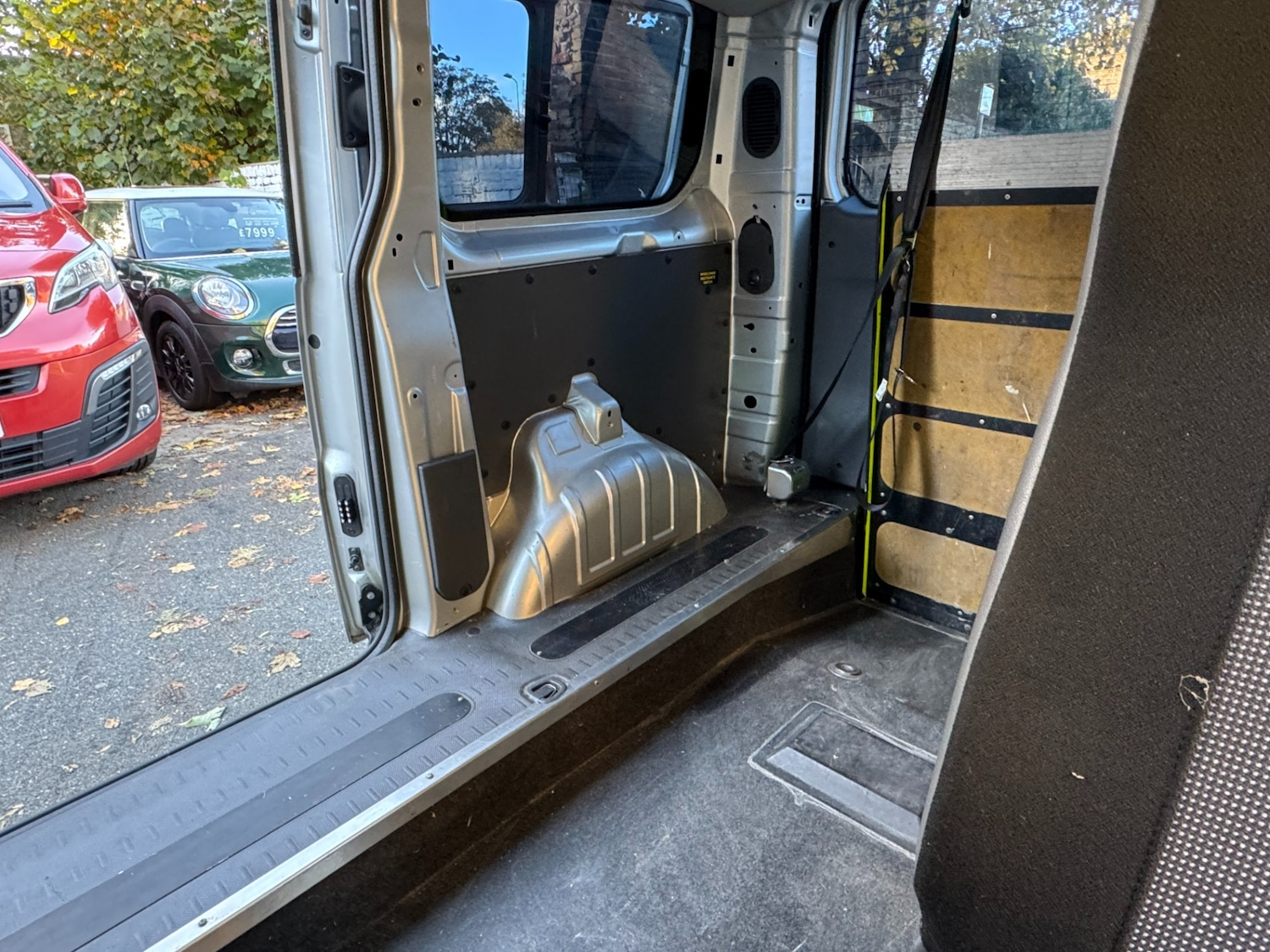 Used Peugeot Expert Tepee 2014 for sale - 76367043: Photo 49