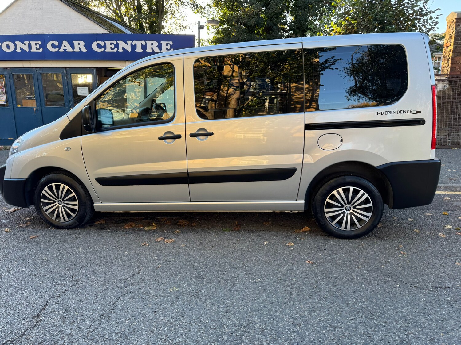 Used Peugeot Expert Tepee 2014 for sale - 76367043: Photo 79