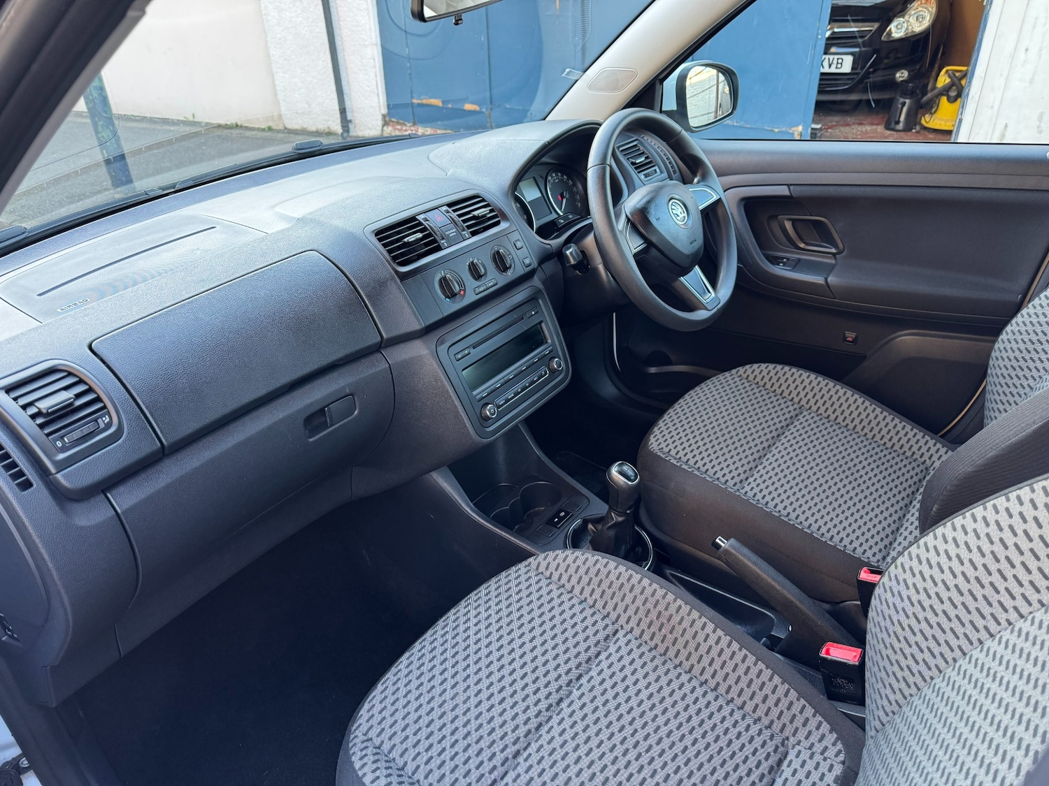 Used Skoda Fabia 2014 for sale - 77094247: Photo 23