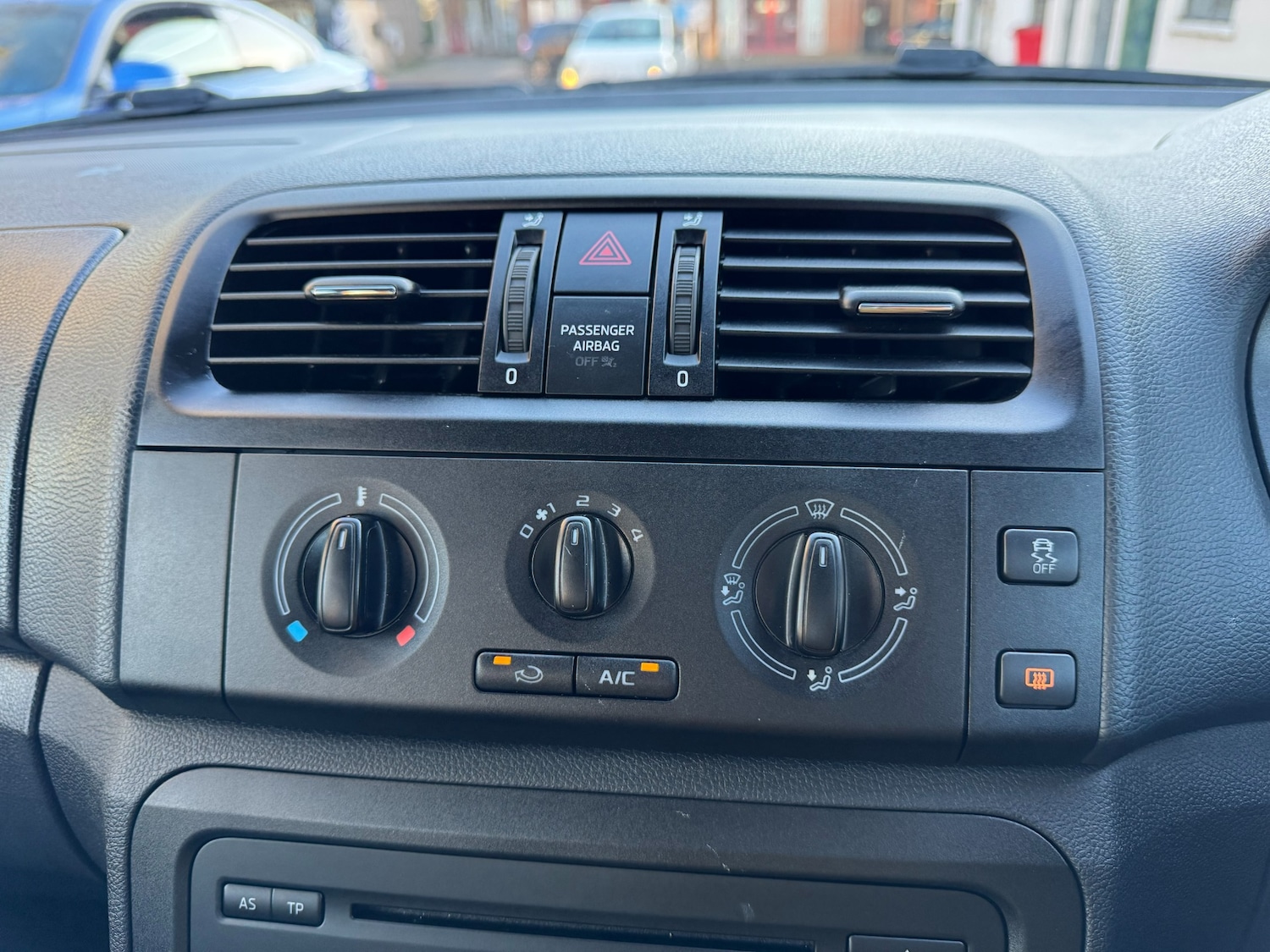 Used Skoda Fabia 2014 for sale - 77094247: Photo 37