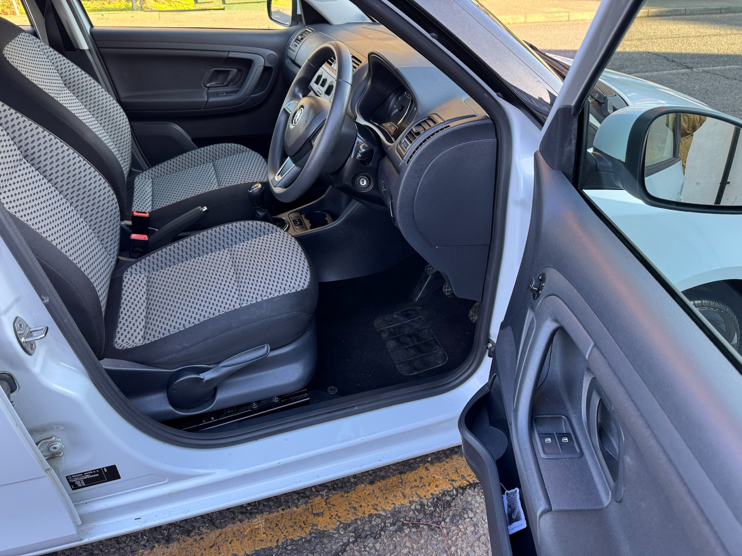 Used Skoda Fabia 2014 for sale - 77094247: Photo 43