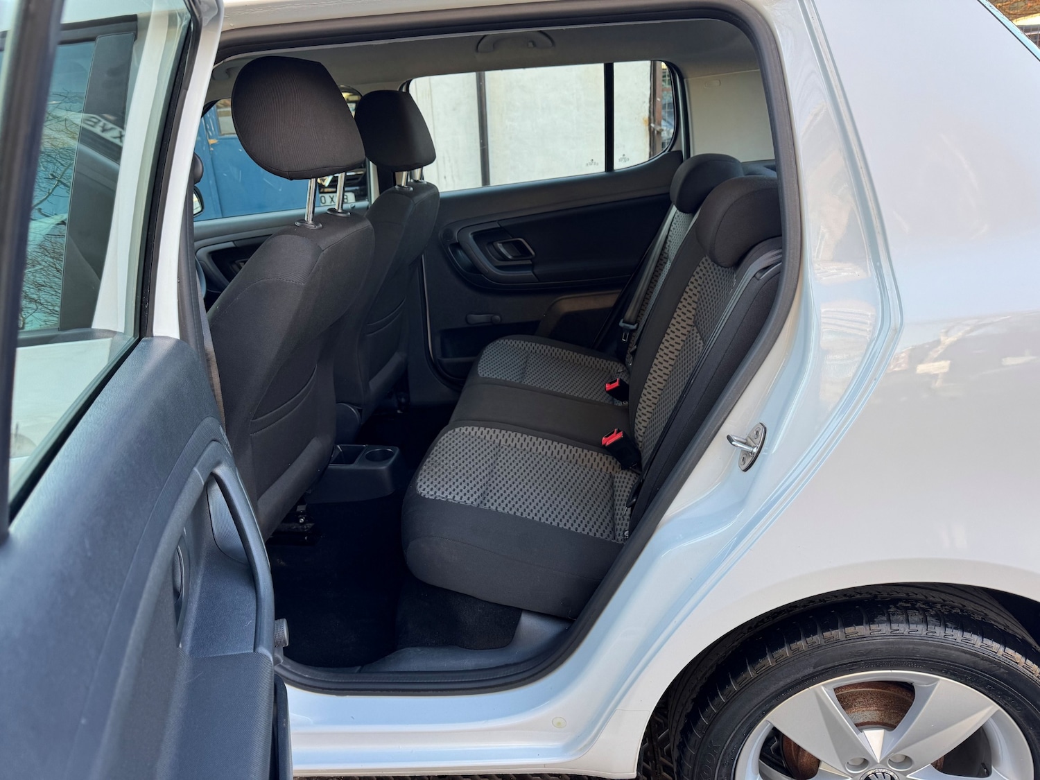 Used Skoda Fabia 2014 for sale - 77094247: Photo 52