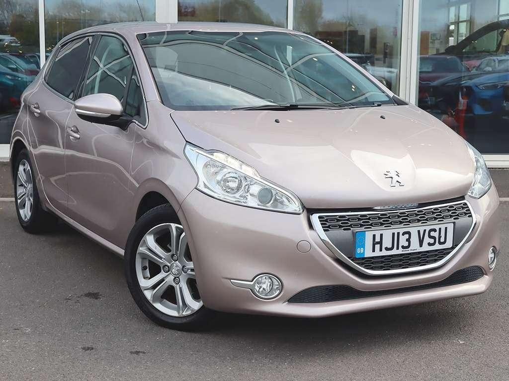 Used Peugeot 208 2013 for sale - 76570651: Photo 1