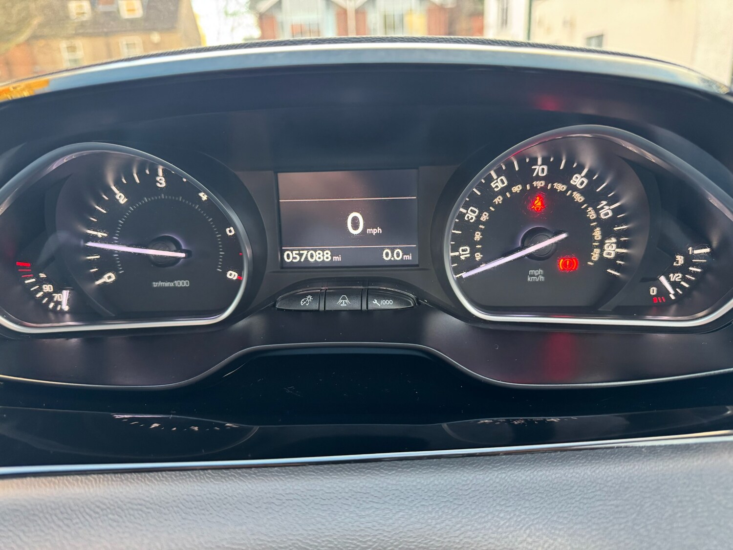 Used Peugeot 208 2013 for sale - 76570651: Photo 14