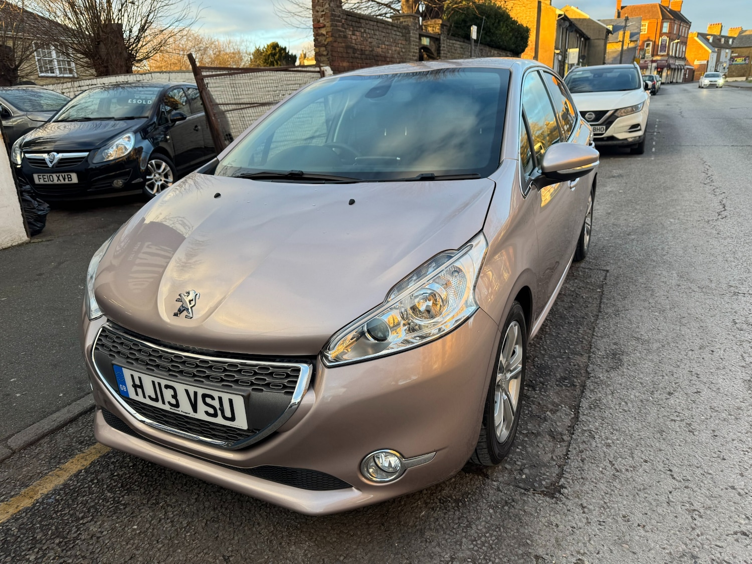 Used Peugeot 208 2013 for sale - 76570651: Photo 27