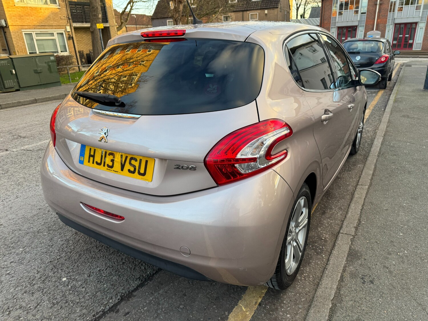 Used Peugeot 208 2013 for sale - 76570651: Photo 62