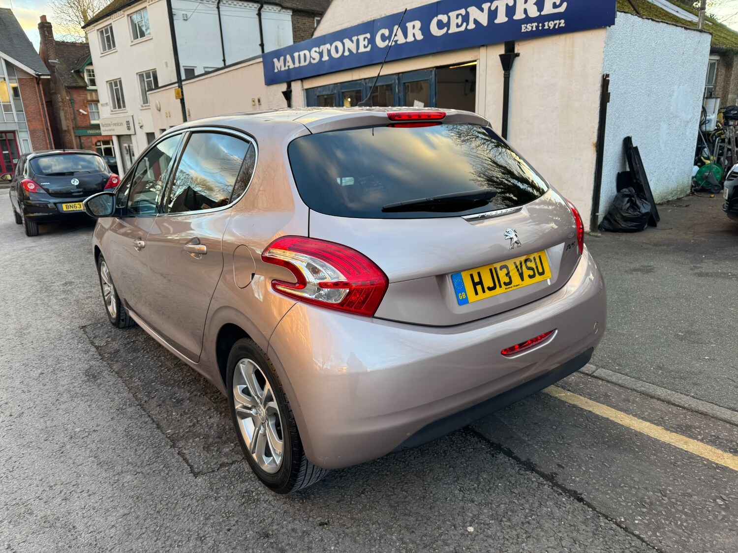 Used Peugeot 208 2013 for sale - 76570651: Photo 66